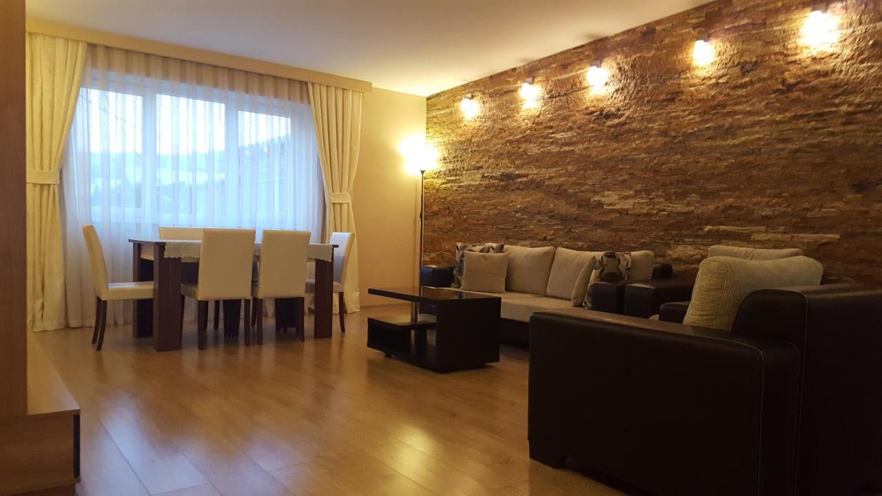 Apartment Rustaveli 1 Тбілісі Екстер'єр фото