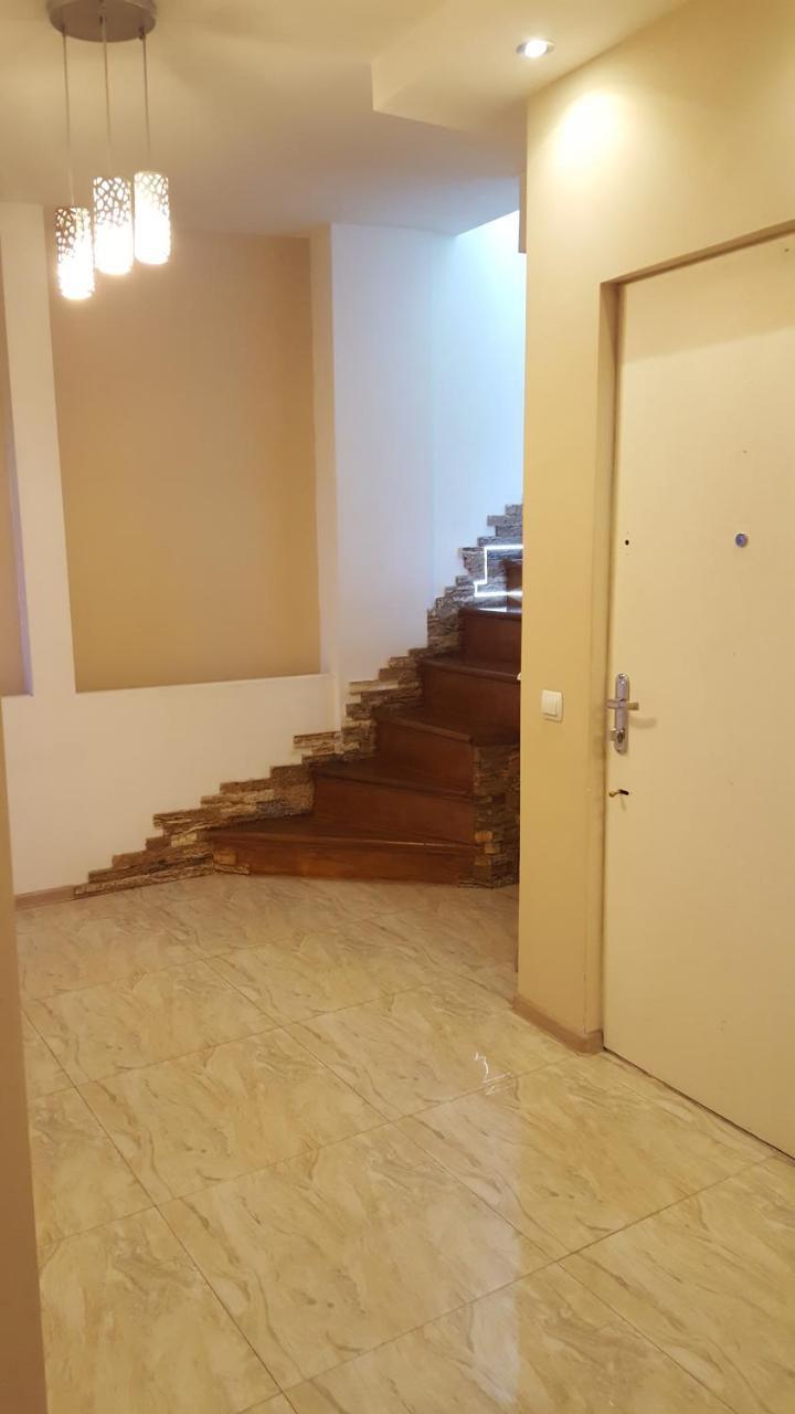 Apartment Rustaveli 1 Тбілісі Екстер'єр фото